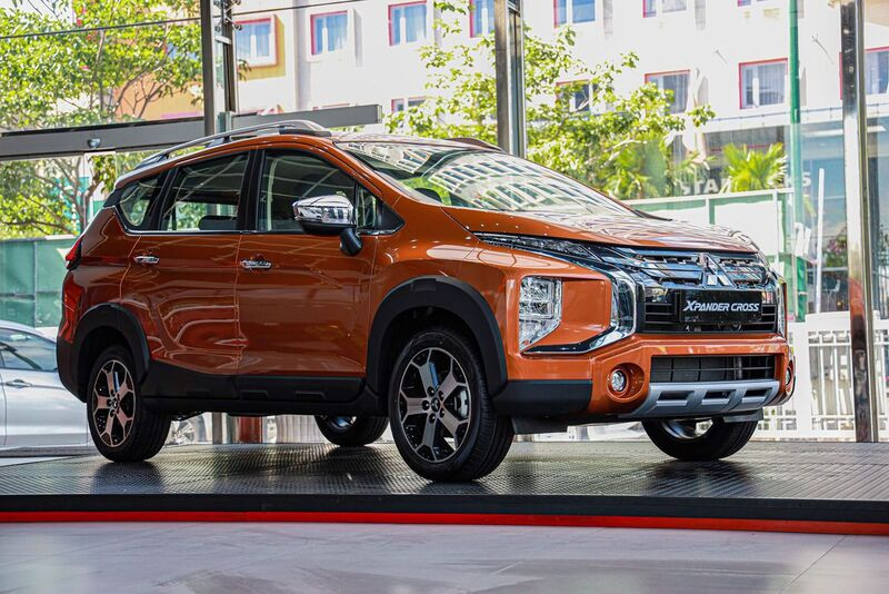 Ngoại thất xe Mitsubishi Xpander Cross
