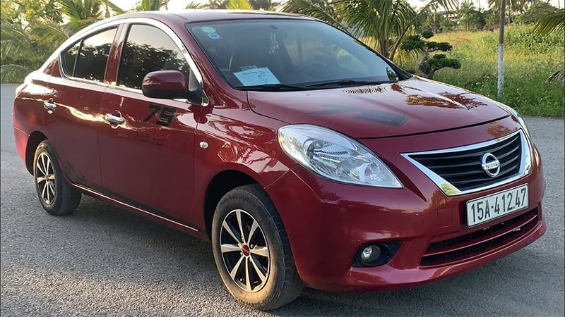 Nissan Sunny 2015-2016 vận hành êm ái và có độ bền cao