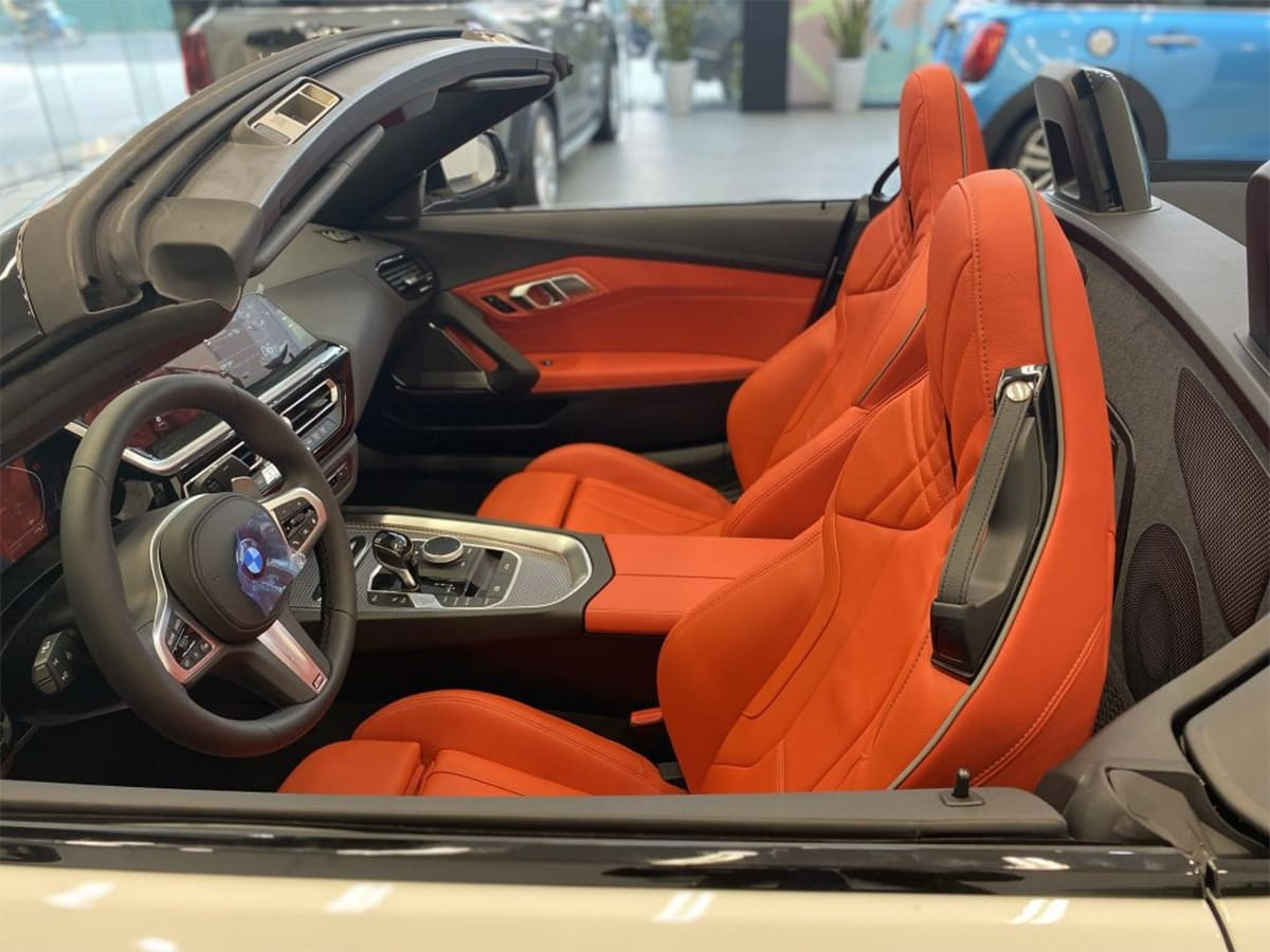 Nội thất BMW Z4