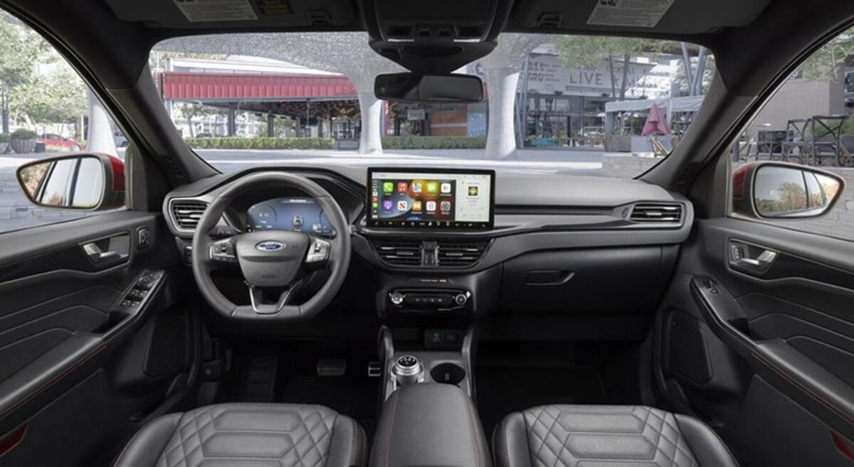 Nội thất Ford Escape 2023