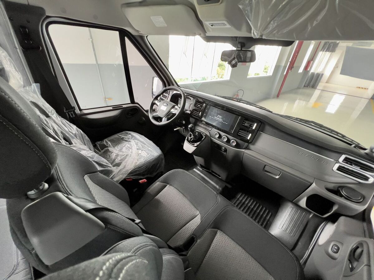 Nội thất Ford Transit