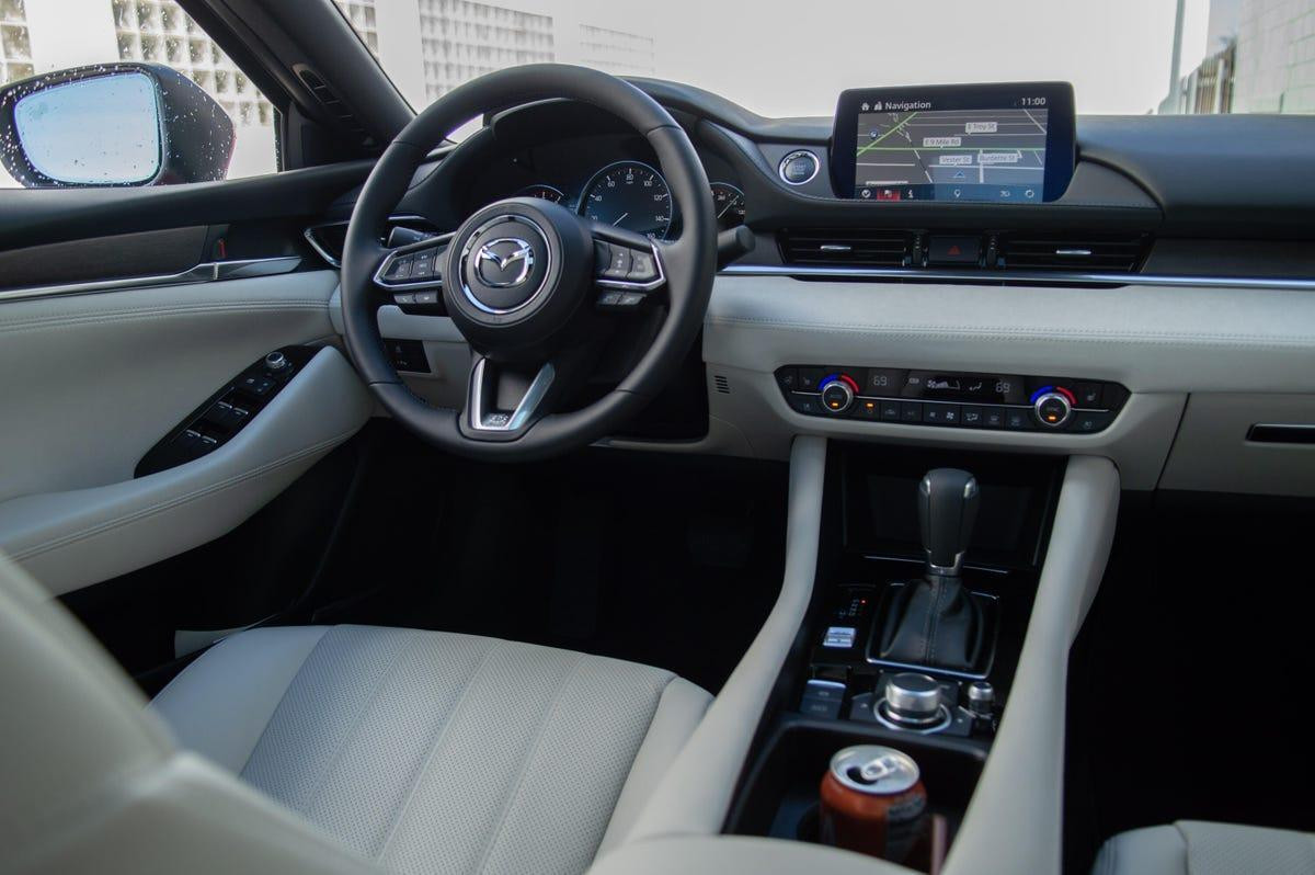 Nội thất Mazda 6 2020