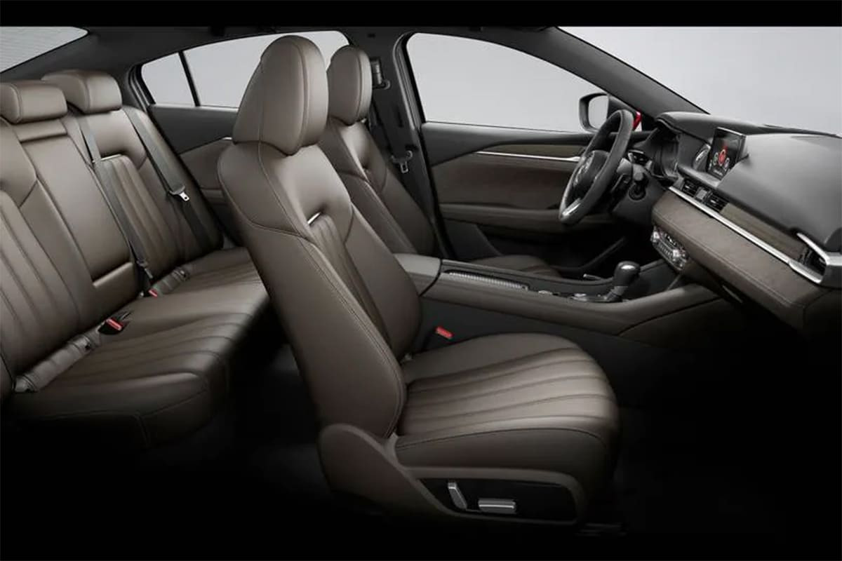 Nội thất Mazda 6 2022