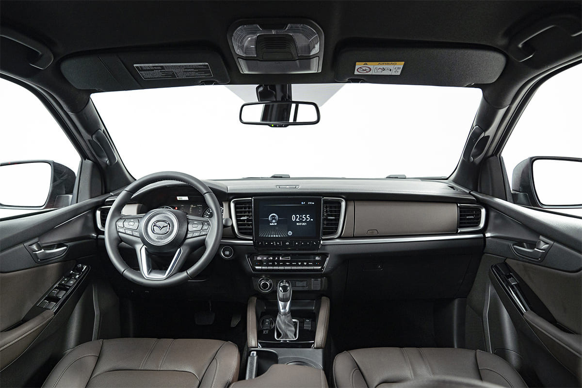 Nội thất Mazda BT 50