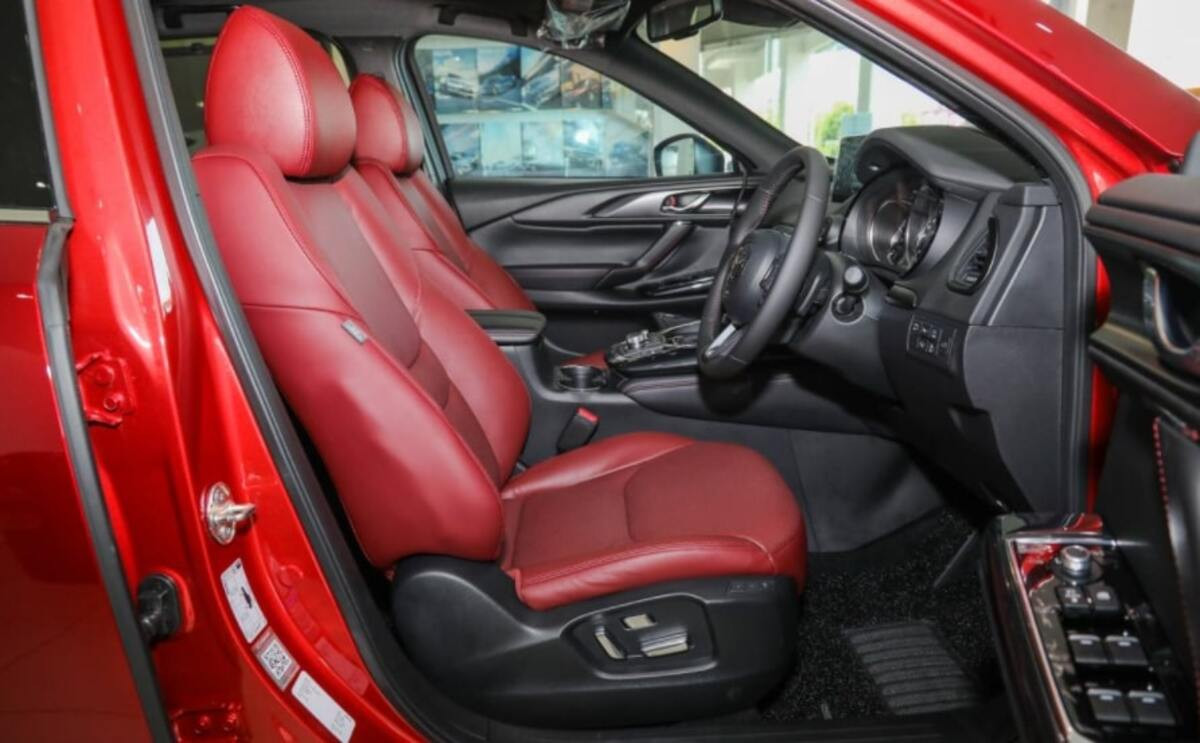 Nội thất Mazda CX-9 2023