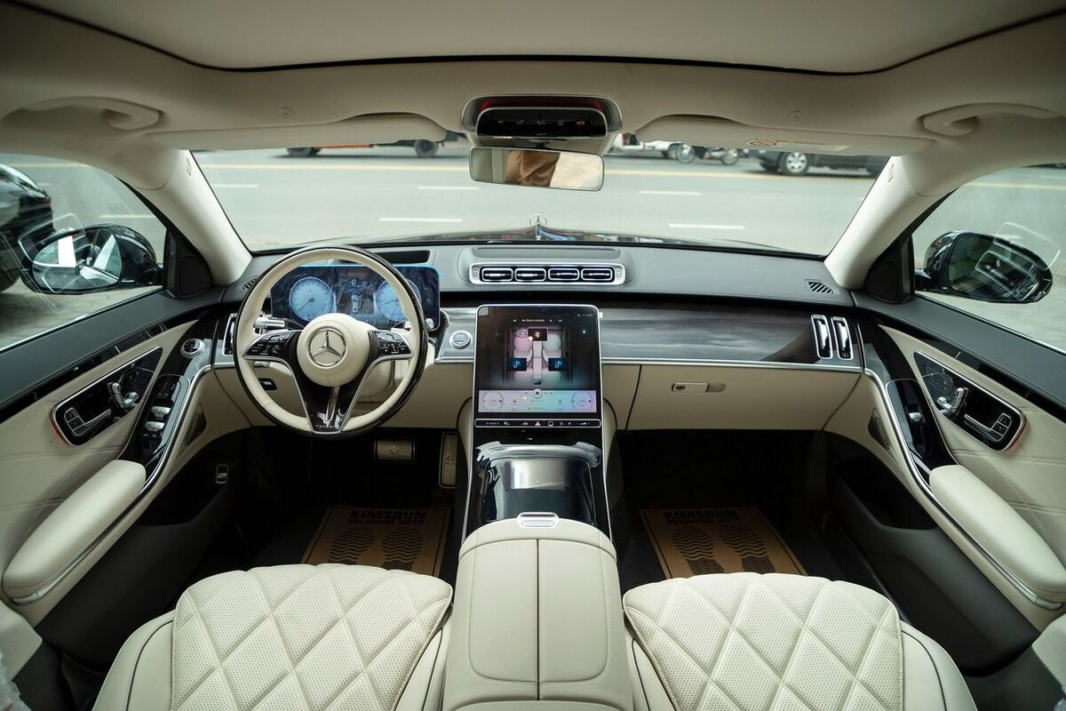 Nội thất Mercedes-Maybach S450
