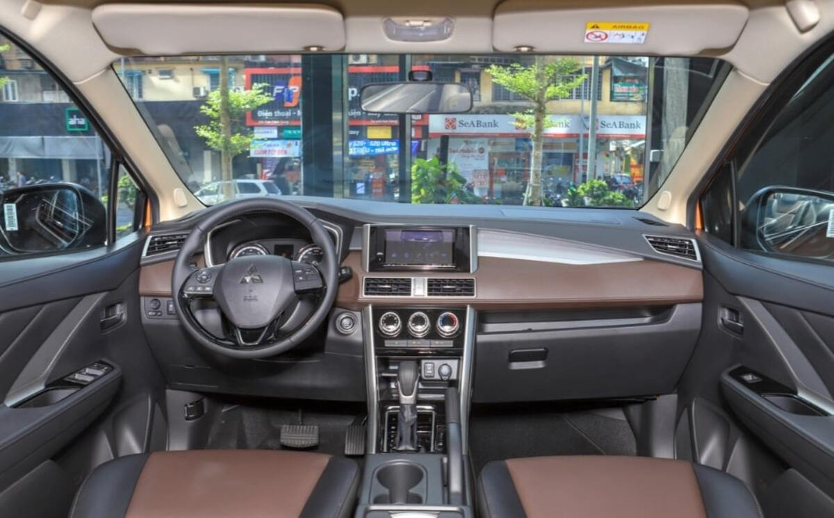 Nội thất Mitsubishi Xpander Cross