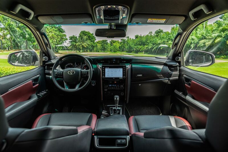 Nội thất Toyota Fortuner