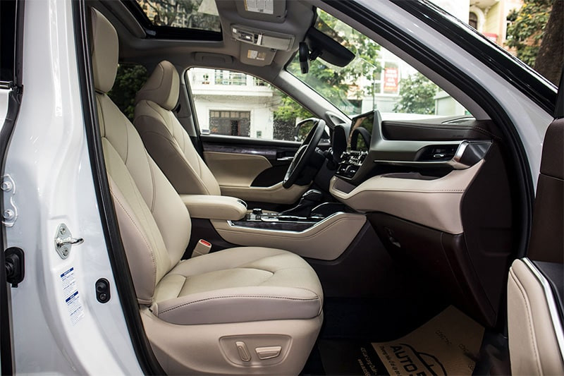 Nội thất Toyota Highlander 2020