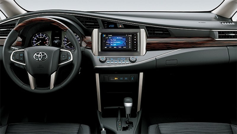 Nội thất Toyota Innova 2018