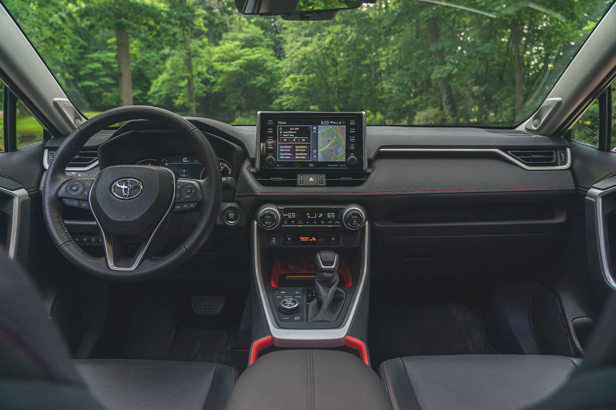 Nội thất Toyota RAV4 2021