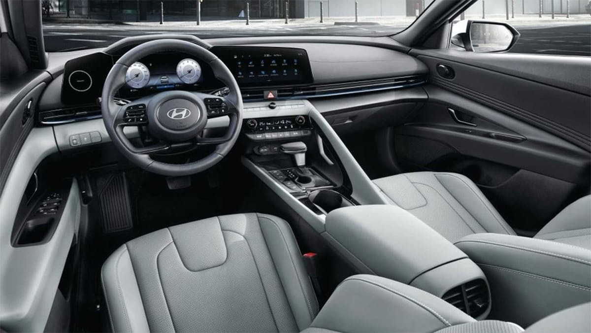 Nội thất xe Hyundai Avante 2023
