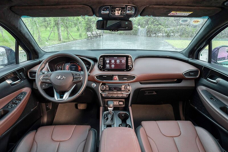 Nội thất xe Hyundai Santa Fe