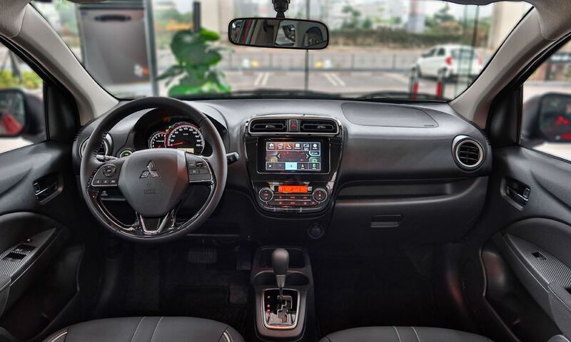 Nội thất xe Mitsubishi Attrage