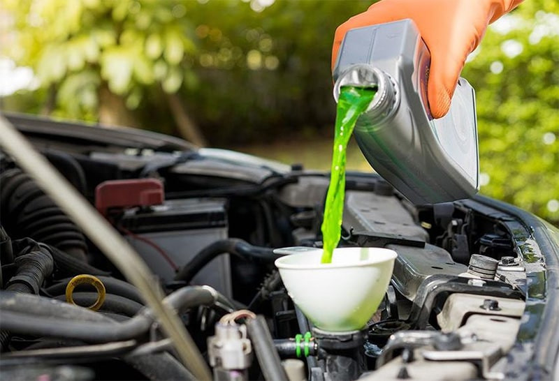 Nước làm mát ô tô giúp động cơ hoạt động ổn định