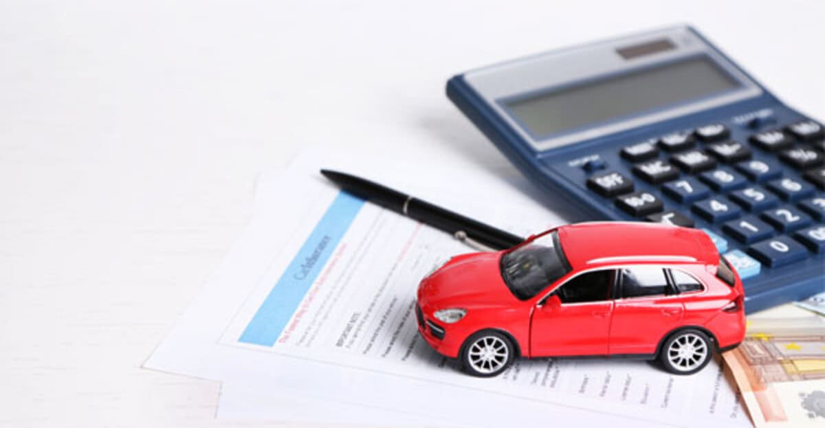 Phí bảo hiểm xe ô tô 4 chỗ bắt buộc