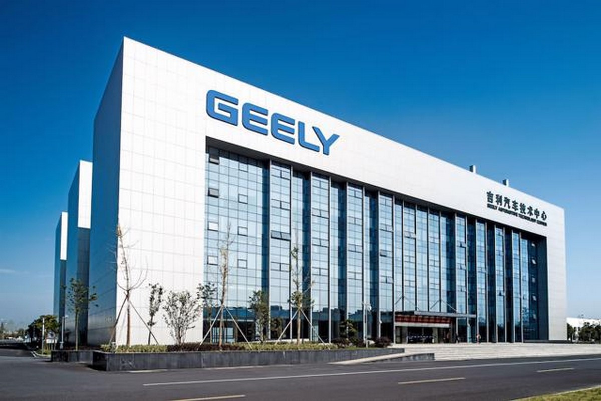 Sự phát triển của Geely từ sản xuất linh kiện đến tập đoàn ô tô toàn cầu