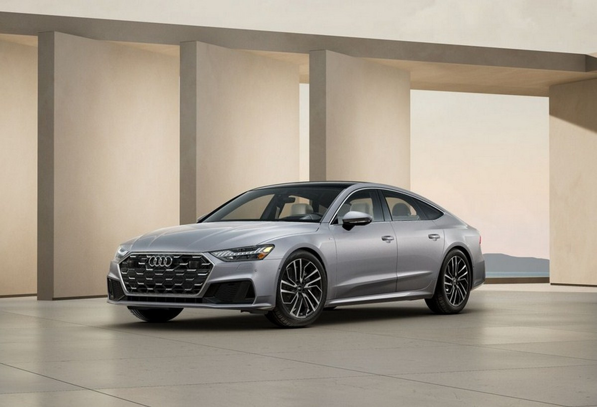 Thân xe Audi A7 2025 với dáng xe fastback thể thao