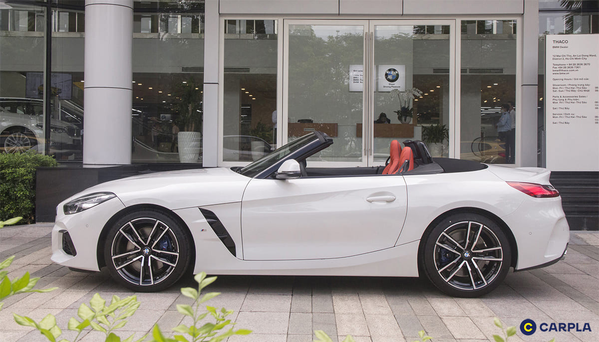 Thân xe BMW Z4
