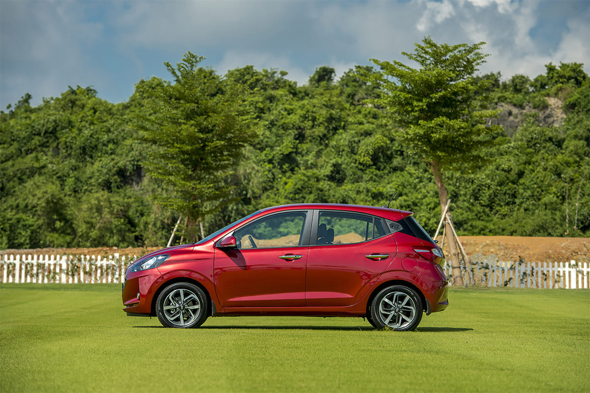 Thân xe Hyundai Grand I10