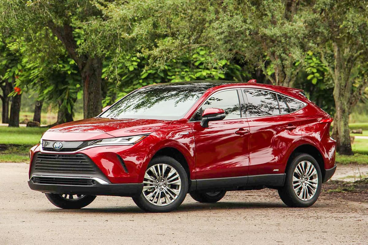 Thân xe Toyota Venza 2021