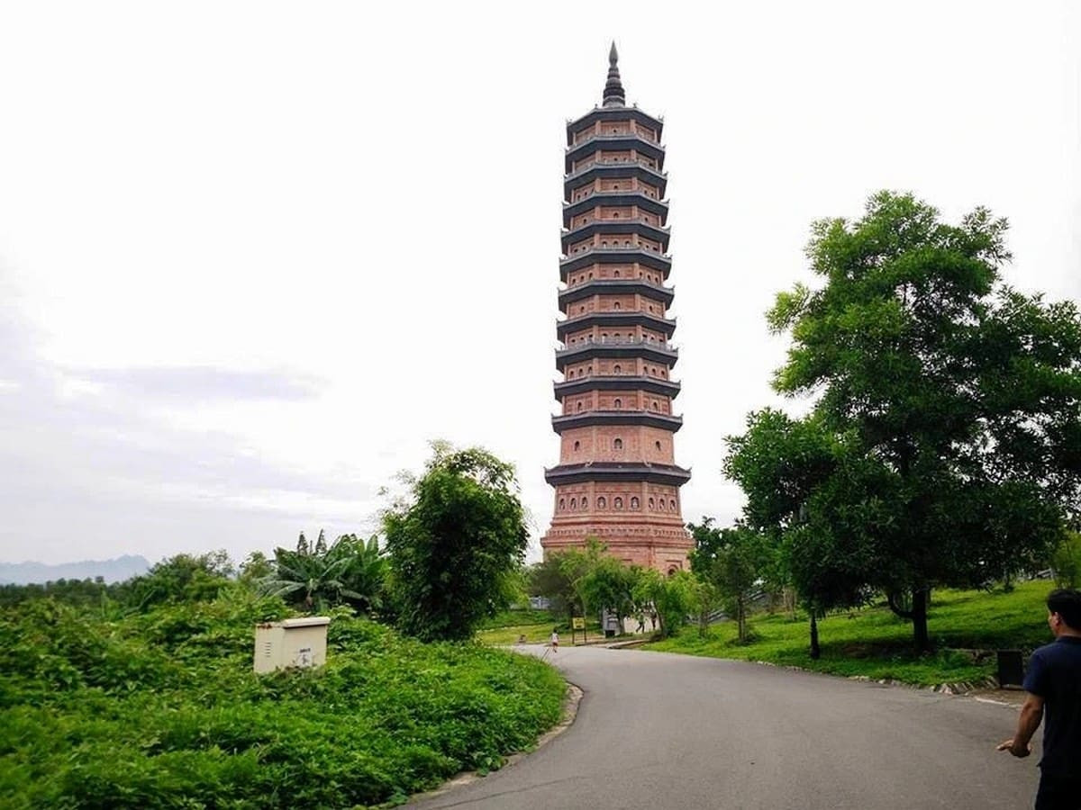 Tháp Báo Thiên