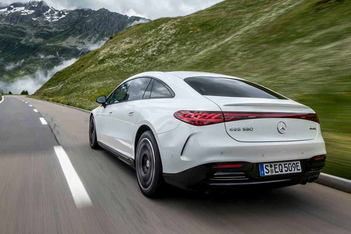 Thiết kế đuôi xe Mercedes EQS 580