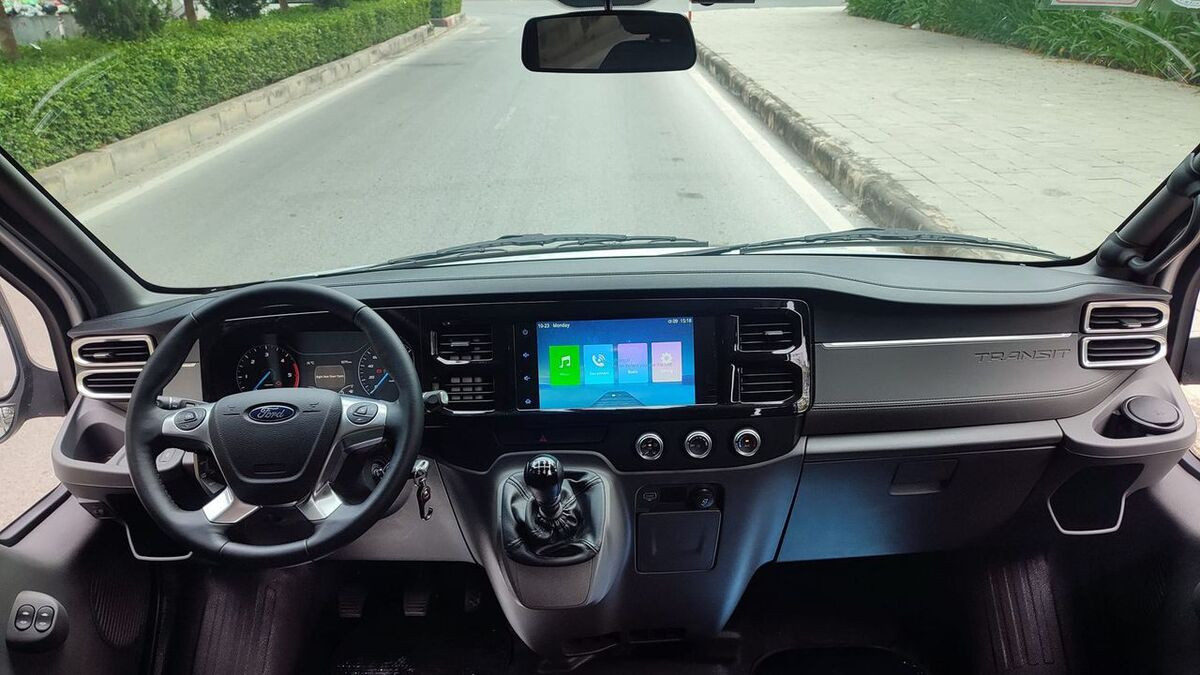 Tiện nghi Ford Transit