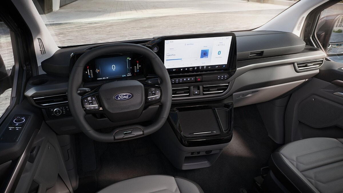 Tiện nghi trên xe Ford Tourneo