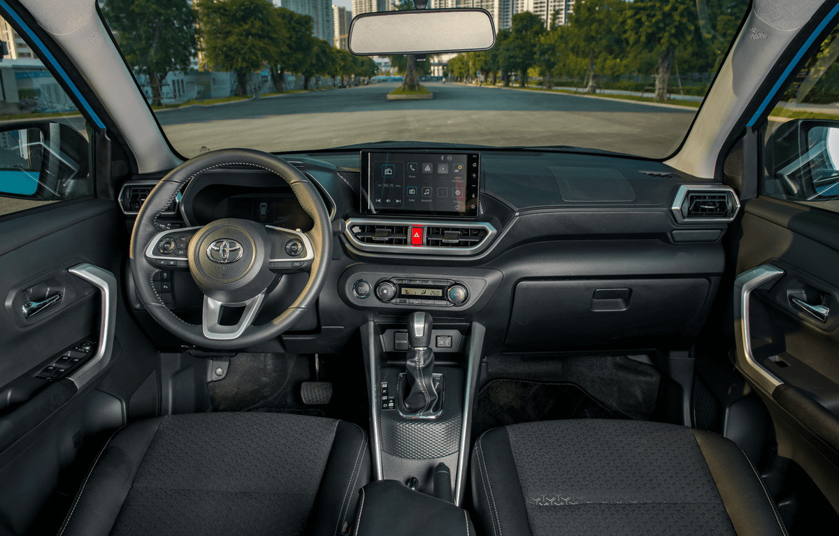 Tiện nghi và an toàn trên Toyota Raize 2022