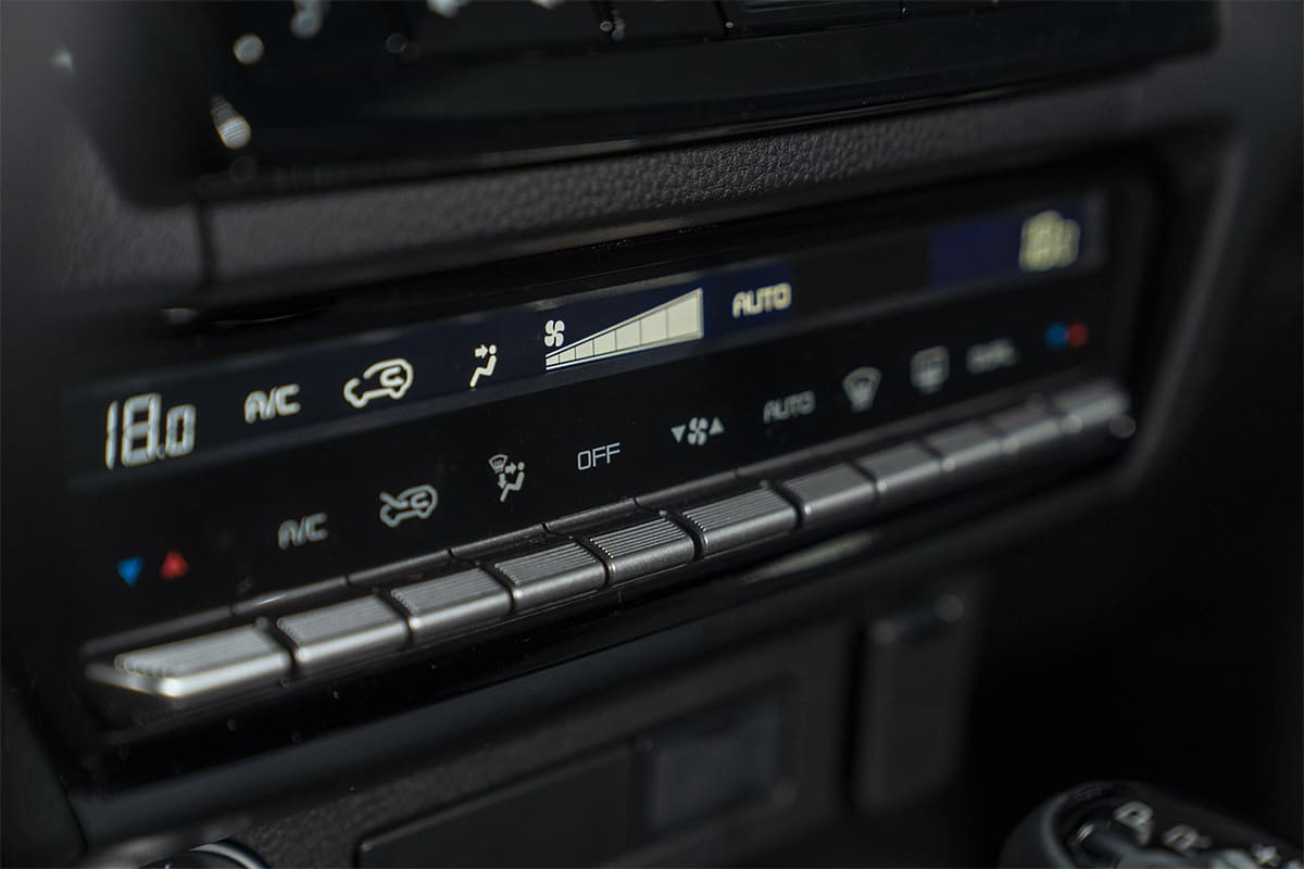Tiện nghi xe Mazda BT 50