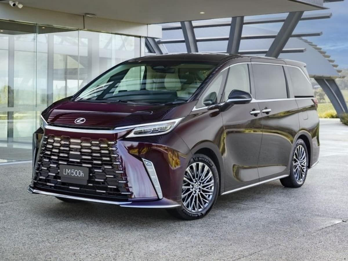 Tổng quan về xe Lexus LM 500h