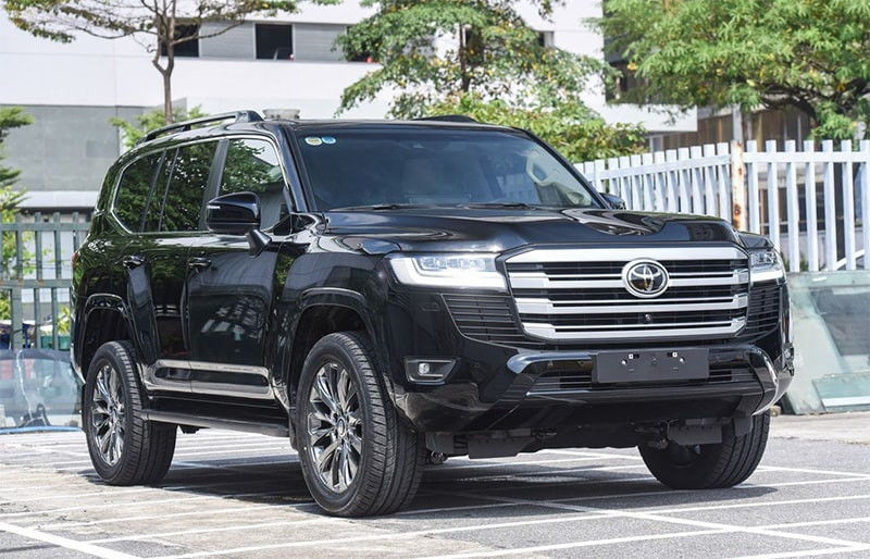 Toyota Land Cruiser 2023 cũ