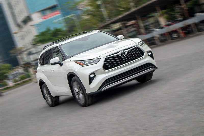 Vận hành Toyota Highlander 2021