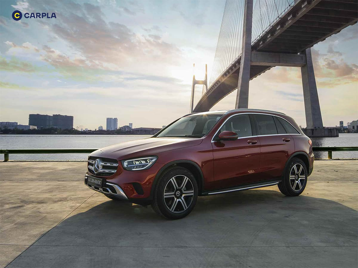 Vận hành xe Mercedes GLC 200 4Matic 2024